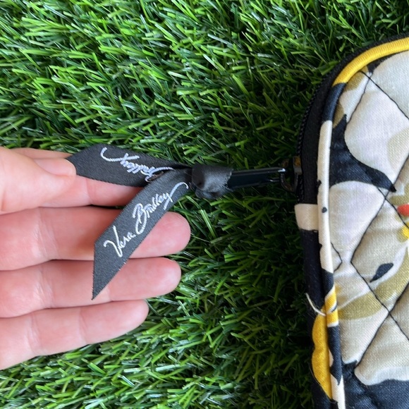 VERA BRADLEY Dogwood Print IPad Tablet E- reader Sleeve - Picture 4 of 7